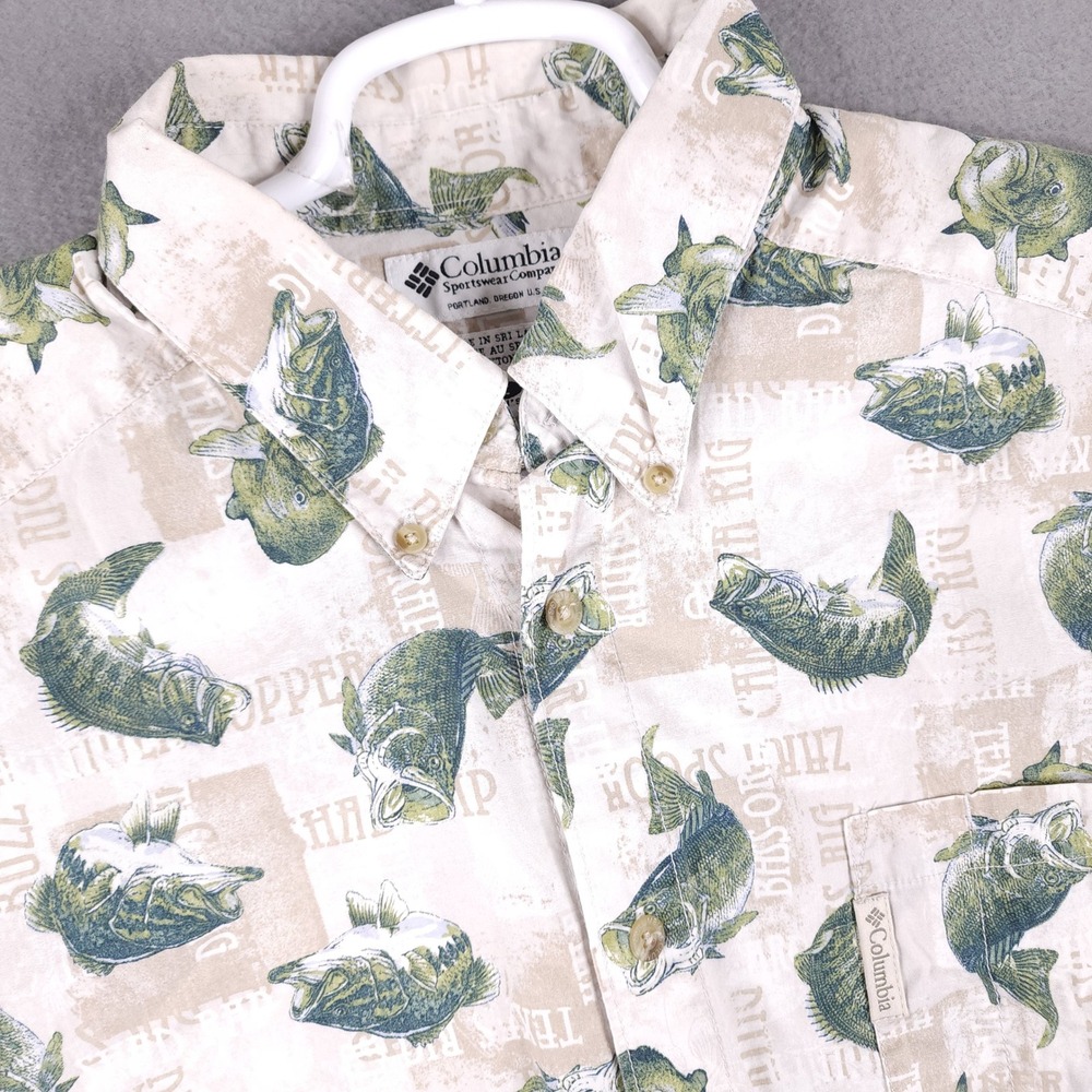 Vintage Columbia Sport Mens XL Fishing Bass Print SS Button Shirt 100%‎ Cotton